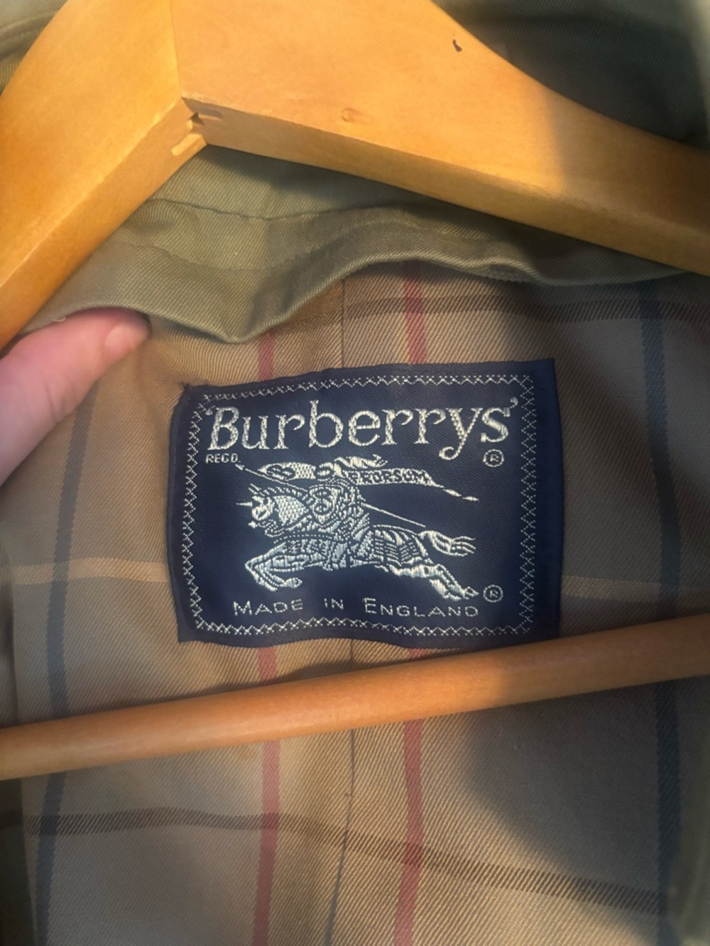 Burberry Olive Green Trench Coat - Picture 4 of 6